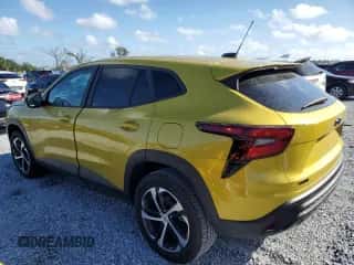 2024 Chevrolet Trax 1RS с VIN KL77LGE29RC163974, выставлен на аукционе Copart как лот 85570285 с пробегом 11 942 миль миль и Списание • Salvage title. История ставок и продаж доступна на DreamBid. Изображение 2.