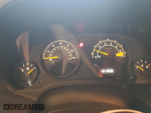 ✅ 2016 Jeep Patriot Sport SE • VIN: 1C4NJPBA0GD603454 • Lot: 84424484. Listed on Copart with 131,900 mi. Free auction sales archive from the USA and detailed vehicle history report at DreamBid. Image 9.