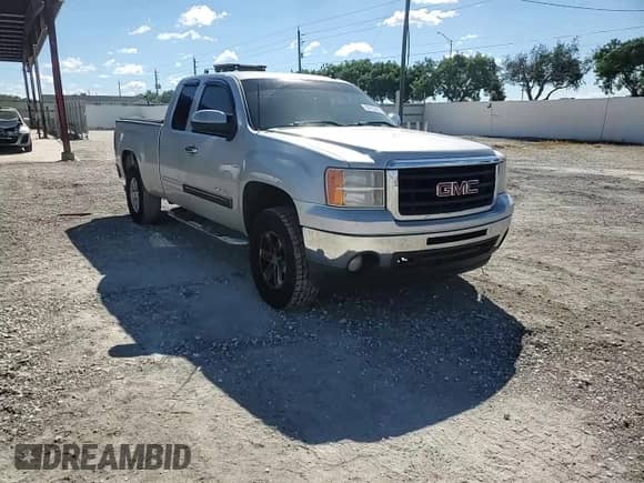 2010 GMC Sierra 1500 SLE with VIN 1GTSCVE08AZ116940, listed as a Copart auction lot 82693455 with 161,184 mi miles and Salvage title. Bid and sale history available at DreamBid. Image 15.