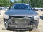 2010 Hyundai Santa Fe GLS with VIN 5NMSGDAB4AH375015, listed as a Copart auction lot 73423504 with 161,811 mi miles and Salvage title. Bid and sale history available at DreamBid. Image 5.