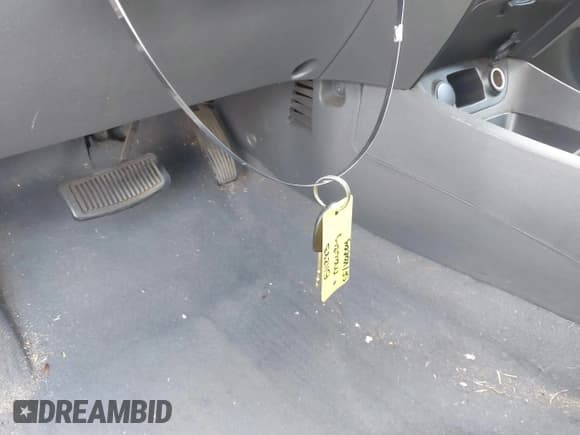 ✅ 2009 Kia Rio LX • VIN: KNADE223296459124 • Lot: 43130896. Wystawiony na IAAI z przebiegiem 129 998 mil. Bezpłatny archiwum sprzedaży aukcyjnych z USA i szczegółowy raport historii pojazdu na DreamBid. Zdjęcie 11.