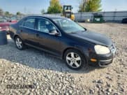 ✅ 2009 Volkswagen Jetta SE • VIN: 3VWRM71K49M141861 • Lot: 80838995. Listed on Copart with 171,101 mi. Free auction sales archive from the USA and detailed vehicle history report at DreamBid. Image 4.