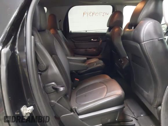 ✅ 2015 GMC Acadia SLT • VIN: 1GKKVSKD7FJ223570 • Lot: 42709319. Wystawiony na IAAI z przebiegiem 138 526 mil. Bezpłatny archiwum sprzedaży aukcyjnych z USA i szczegółowy raport historii pojazdu na DreamBid. Zdjęcie 8.