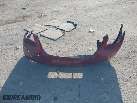 ✅ 2008 Chrysler Town & Country Touring • VIN: 2A8HR54P88R629495 • Lot: 43535391. Listed on IAAI with 60,077 mi. Free auction sales archive from the USA and detailed vehicle history report at DreamBid. Image 12.