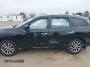 ✅ 2014 Nissan Pathfinder SV • VIN: 5N1AR2MM3EC687267 • Lot: 41792344. Listed on IAAI with 119,732 mi. Free auction sales archive from the USA and detailed vehicle history report at DreamBid. Image 14.