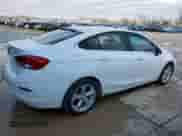 ✅ 2019 Chevrolet Cruze Premier • VIN: 1G1BF5SM3K7101945 • Lot: 50795055. Wystawiony na Copart z przebiegiem 139 724 mil mil. Skorzystaj z bezpłatnego archiwum sprzedaży aukcyjnych z USA i zobacz szczegółowy raport historii pojazdu na DreamBid. Zdjęcie 3.