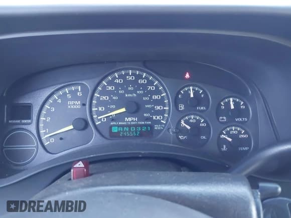 ✅ 2000 Chevrolet Silverado 1500 • VIN: 2GCEC19V4Y1290051 • Lot: 43547758. Listed on IAAI with 245,562 mi. Free auction sales archive from the USA and detailed vehicle history report at DreamBid. Image 7.