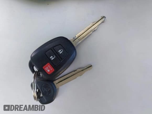 ✅ 2016 Toyota Prius One • VIN: JTDKDTB39G1132734 • Lot: 42675849. Listed on IAAI with 151,144 mi. Free auction sales archive from the USA and detailed vehicle history report at DreamBid. Image 11.