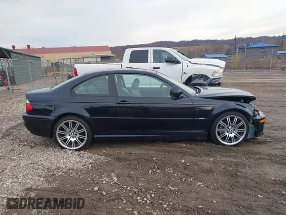 ✅ 2003 BMW 3 Series M3 • VIN: WBSBL93413JR19662 • Lot: 43792607. Wystawiony na IAAI z przebiegiem 135 123 mil. Bezpłatny archiwum sprzedaży aukcyjnych z USA i szczegółowy raport historii pojazdu na DreamBid. Zdjęcie 13.