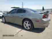 2011 Dodge Charger RT Max z VIN 2B3CM5CT7BH572428, wystawiony jako Copart lot #71529625 z przebiegiem 137 752 mil mil oraz Szkoda całkowita • Salvage title. Historia ofert i sprzedaży dostępna na DreamBid. Obrazek 2.