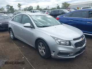 ✅ 2015 Chevrolet Cruze LT • VIN: 1G1PC5SB1F7172502 • Lot: 43353575. Wystawiony na IAAI z przebiegiem 151 816 mil mil. Skorzystaj z bezpłatnego archiwum sprzedaży aukcyjnych z USA i zobacz szczegółowy raport historii pojazdu na DreamBid. Zdjęcie 1.