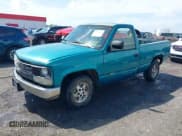 ✅ 1994 GMC Sierra 1500 • VIN: 1GTDC14Z3RZ547523 • Lot: 42072321. Wystawiony na IAAI z przebiegiem 170 695 mil. Bezpłatny archiwum sprzedaży aukcyjnych z USA i szczegółowy raport historii pojazdu na DreamBid. Zdjęcie 2.