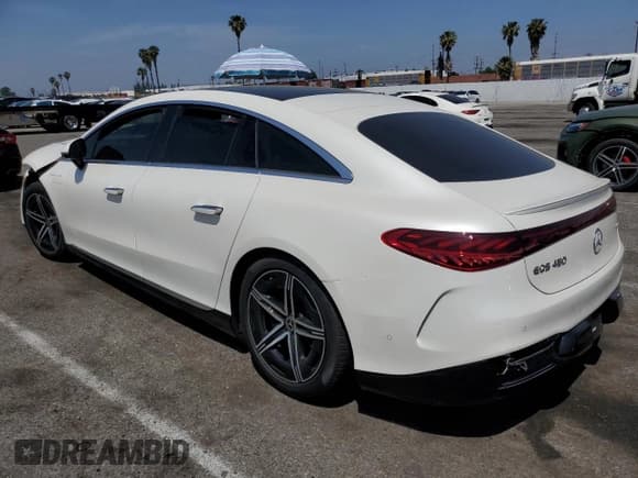 ✅ 2023 Mercedes-Benz EQS 450 • VIN: W1KCG2EB3PA040033 • Lot: 53869785. Wystawiony na Copart z przebiegiem 13 167 mil. Bezpłatny archiwum sprzedaży aukcyjnych z USA i szczegółowy raport historii pojazdu na DreamBid. Zdjęcie 2.