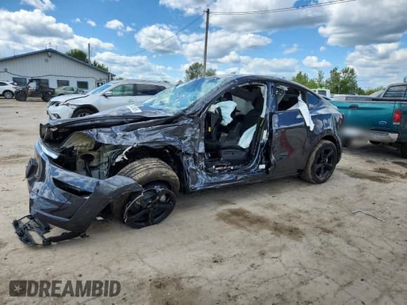✅ 2026 Tesla Model Y Long Range • VIN: 7SAYGDED1TF383814 • Lot: 70548585. Listed on Copart with Not provided. Free auction sales archive from the USA and detailed vehicle history report at DreamBid. Image 1.