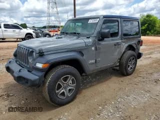 ✅ 2021 Jeep Wrangler Sport S • VIN: 1C4HJXAG4MW543696 • Лот: 57123655. Опубликован ранее на Copart с пробегом 49 912 миль. Бесплатный доступ к архиву аукционных продаж из США и подробный отчёт об истории автомобиля на DreamBid. Изображение 1.