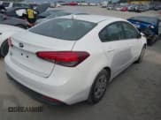 ✅ 2017 Kia Forte LX • VIN: 3KPFK4A76HE050850 • Lot: 43292998. Wystawiony na IAAI z przebiegiem 167 424 mil. Bezpłatny archiwum sprzedaży aukcyjnych z USA i szczegółowy raport historii pojazdu na DreamBid. Zdjęcie 4.