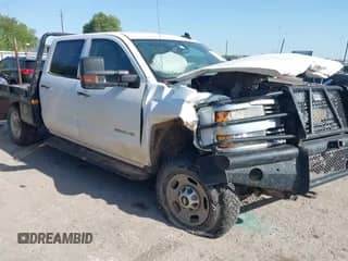 2016 Chevrolet Silverado 2500HD Work Truck z VIN 1GC1KUEG4GF157257, wystawiony jako IAAI lot #42841332 z przebiegiem Nie podano mil oraz . Historia ofert i sprzedaży dostępna na DreamBid. Obrazek 1.