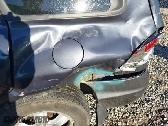 ✅ 2006 Hyundai Santa Fe GLS • VIN: KM8SC73D16U104176 • Лот: 43419641. Опубликован ранее на IAAI с пробегом Не указан. Бесплатный доступ к архиву аукционных продаж из США и подробный отчёт об истории автомобиля на DreamBid. Изображение 6.