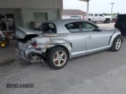✅ 2007 Mazda RX-8 Grand Touring • VIN: JM1FE173270210398 • Lot: 42393144. Wystawiony na IAAI z przebiegiem 71 207 mil. Bezpłatny archiwum sprzedaży aukcyjnych z USA i szczegółowy raport historii pojazdu na DreamBid. Zdjęcie 4.
