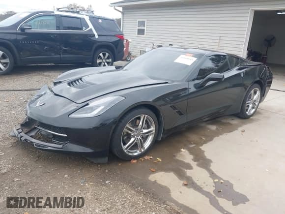 ✅ 2016 Chevrolet Corvette 1LT • VIN: 1G1YB2D78G5122028 • Lot: 43569845. Wystawiony na IAAI z przebiegiem 31 713 mil. Bezpłatny archiwum sprzedaży aukcyjnych z USA i szczegółowy raport historii pojazdu na DreamBid. Zdjęcie 20.