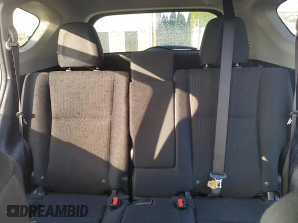 ✅ 2018 Toyota RAV4 LE • VIN: JTMBFREV4JJ721692 • Lot: 89446955. Wystawiony na Copart z przebiegiem 186 345 mil. Bezpłatny archiwum sprzedaży aukcyjnych z USA i szczegółowy raport historii pojazdu na DreamBid. Zdjęcie 10.