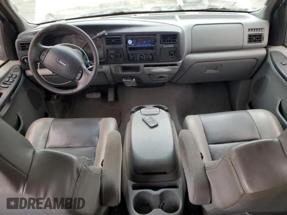 ✅ 2005 Ford Excursion Special Serv • VIN: 1FMNU41S15EB23913 • Лот: 48199615. Опубликован ранее на Copart с пробегом 189 193 миль. Бесплатный доступ к архиву аукционных продаж из США и подробный отчёт об истории автомобиля на DreamBid. Изображение 8.