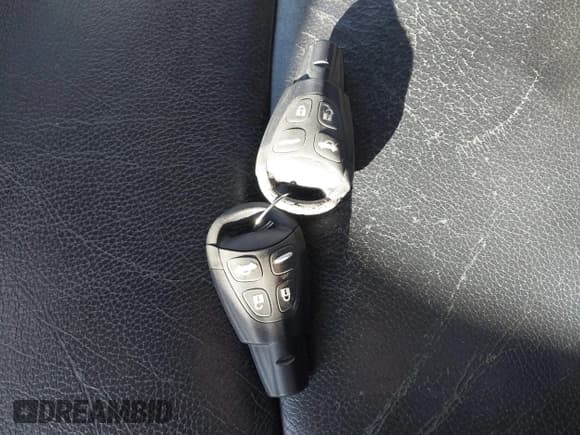 ✅ 2008 Saab 9-3 • VIN: YS3FB49Y381134374 • Lot: 43913457. Wystawiony na IAAI z przebiegiem 154 234 mil. Bezpłatny archiwum sprzedaży aukcyjnych z USA i szczegółowy raport historii pojazdu na DreamBid. Zdjęcie 11.