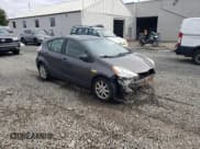 ✅ 2013 Toyota Prius One • VIN: JTDKDTB37D1052747 • Lot: 86656875. Wystawiony na Copart z przebiegiem 158 906 mil. Bezpłatny archiwum sprzedaży aukcyjnych z USA i szczegółowy raport historii pojazdu na DreamBid. Zdjęcie 4.