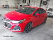 ✅ 2019 Chevrolet Cruze LT • VIN: 1G1BE5SM4K7100886 • Lot: 43227668. Listed on IAAI with 127,461 mi. Free auction sales archive from the USA and detailed vehicle history report at DreamBid. Image 2.