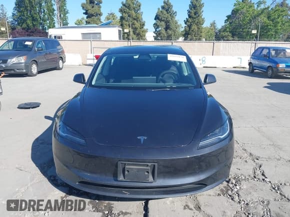 ✅ 2024 Tesla Model 3 Long Range • VIN: 5YJ3E1EB2RF740291 • Лот: 42124138. Опубликован ранее на IAAI с пробегом 36 452 миль. Бесплатный доступ к архиву аукционных продаж из США и подробный отчёт об истории автомобиля на DreamBid. Изображение 12.