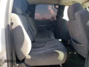 ✅ 2006 Chevrolet Silverado 2500HD LT1 • VIN: 1GCHC23D16F158311 • Лот: 72546204. Опубликован ранее на Copart с пробегом 208 534 миль. Бесплатный доступ к архиву аукционных продаж из США и подробный отчёт об истории автомобиля на DreamBid. Изображение 10.