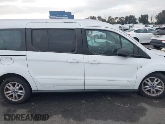 ✅ 2019 Ford Transit Connect XLT • VIN: NM0GE9F27K1390554 • Lot: 41441827. Listed on IAAI with 101,083 mi. Free auction sales archive from the USA and detailed vehicle history report at DreamBid. Image 12.