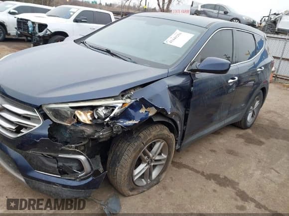 ✅ 2018 Hyundai Santa Fe 2.4L • VIN: 5XYZT3LB8JG557635 • Лот: 42227594. Опубликован ранее на IAAI с пробегом 130 913 миль. Бесплатный доступ к архиву аукционных продаж из США и подробный отчёт об истории автомобиля на DreamBid. Изображение 14.