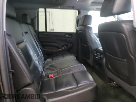 ✅ 2015 Chevrolet Suburban LT • VIN: 1GNSKJKC2FR533978 • Lot: 89491375. Wystawiony na Copart z przebiegiem 148 405 mil. Bezpłatny archiwum sprzedaży aukcyjnych z USA i szczegółowy raport historii pojazdu na DreamBid. Zdjęcie 11.