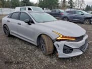 ✅ 2022 Kia K5 GT • VIN: 5XXG44J85NG095661 • Lot: 93981915. Wystawiony na Copart z przebiegiem 29 652 mil. Bezpłatny archiwum sprzedaży aukcyjnych z USA i szczegółowy raport historii pojazdu na DreamBid. Zdjęcie 4.