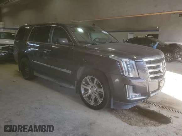 ✅ 2015 Cadillac Escalade Luxury • VIN: 1GYS4BKJ3FR272667 • Lot: 91395025. Wystawiony na Copart z przebiegiem 213 711 mil. Bezpłatny archiwum sprzedaży aukcyjnych z USA i szczegółowy raport historii pojazdu na DreamBid. Zdjęcie 4.