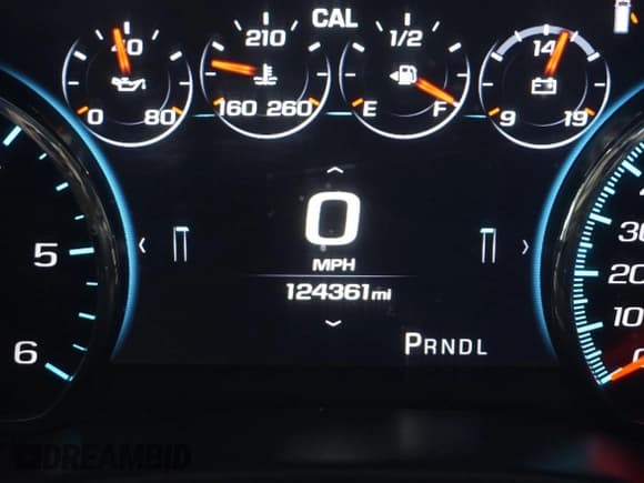 ✅ 2017 GMC Sierra 1500 Denali • VIN: 3GTU2PEJ2HG410828 • Lot: 58846535. Wystawiony na Copart z przebiegiem 124 361 mil. Bezpłatny archiwum sprzedaży aukcyjnych z USA i szczegółowy raport historii pojazdu na DreamBid. Zdjęcie 8.