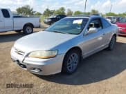 ✅ 2002 Honda Accord EX • VIN: 1HGCG22562A007028 • Lot: 43531474. Listed on IAAI with 181,579 mi. Free auction sales archive from the USA and detailed vehicle history report at DreamBid. Image 2.