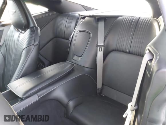 ✅ 2017 Aston Martin DB11 • VIN: SCFRMFAVXHGL02389 • Lot: 41664146. Listed on IAAI with 6,616 mi. Free auction sales archive from the USA and detailed vehicle history report at DreamBid. Image 8.