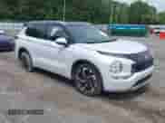 2023 Mitsubishi Outlander SEL z VIN JA4J3VA89PZ046293, wystawiony jako IAAI lot #42376311 z przebiegiem 37 850 mil mil oraz . Historia ofert i sprzedaży dostępna na DreamBid. Obrazek 1.