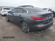 ✅ 2021 BMW 2 Series 228i • VIN: WBA53AK06M7H52167 • Lot: 41614382. Wystawiony na IAAI z przebiegiem 59 646 mil. Bezpłatny archiwum sprzedaży aukcyjnych z USA i szczegółowy raport historii pojazdu na DreamBid. Zdjęcie 3.