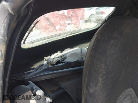 ✅ 1999 Mazda MX-5 Miata • VIN: JM1NB3531X0101045 • Lot: 42848298. Listed on IAAI with 137,184 mi. Free auction sales archive from the USA and detailed vehicle history report at DreamBid. Image 8.