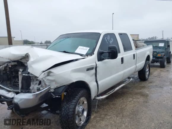 ✅ 2004 Ford F-250 XL • VIN: 1FTNW21L34EA75616 • Lot: 41405650. Wystawiony na IAAI z przebiegiem 23 765 mil. Bezpłatny archiwum sprzedaży aukcyjnych z USA i szczegółowy raport historii pojazdu na DreamBid. Zdjęcie 19.