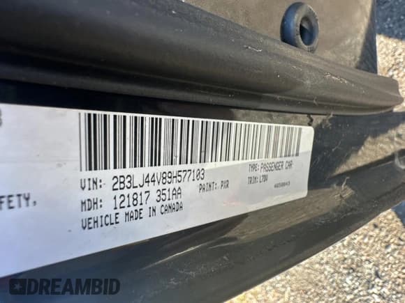 ✅ 2009 Dodge Challenger SE • VIN: 2B3LJ44V89H577103 • Lot: 85040854. Wystawiony na Copart z przebiegiem 172 791 mil. Bezpłatny archiwum sprzedaży aukcyjnych z USA i szczegółowy raport historii pojazdu na DreamBid. Zdjęcie 10.