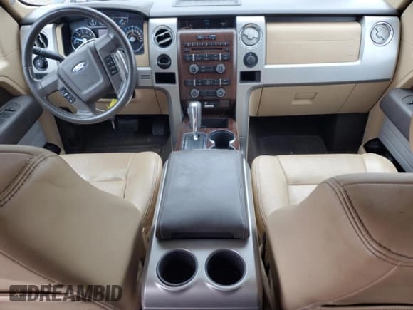 ✅ 2012 Ford F-150 Lariat • VIN: 1FTFW1CF7CFC70018 • Lot: 93473445. Wystawiony na Copart z przebiegiem 246 244 mil. Bezpłatny archiwum sprzedaży aukcyjnych z USA i szczegółowy raport historii pojazdu na DreamBid. Zdjęcie 8.