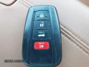 ✅ 2020 Toyota Avalon Limited • VIN: 4T1DZ1FB7LU041787 • Lot: 43659863. Listed on IAAI with 84,046 mi. Free auction sales archive from the USA and detailed vehicle history report at DreamBid. Image 11.