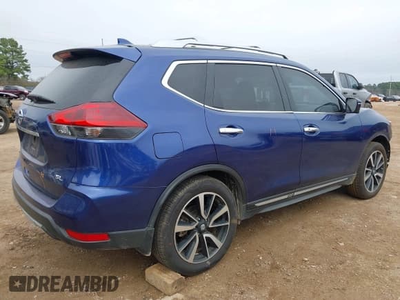 ✅ 2018 Nissan Rogue S • VIN: JN8AT2MT6JW492080 • Lot: 41599656. Listed on IAAI with 36,992 mi. Free auction sales archive from the USA and detailed vehicle history report at DreamBid. Image 4.