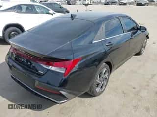 2024 Hyundai Elantra Limited with VIN KMHLN4DJ8RU119683, listed as a IAAI auction lot 43085324 with 10,515 mi miles and . Bid and sale history available at DreamBid. Image 4.