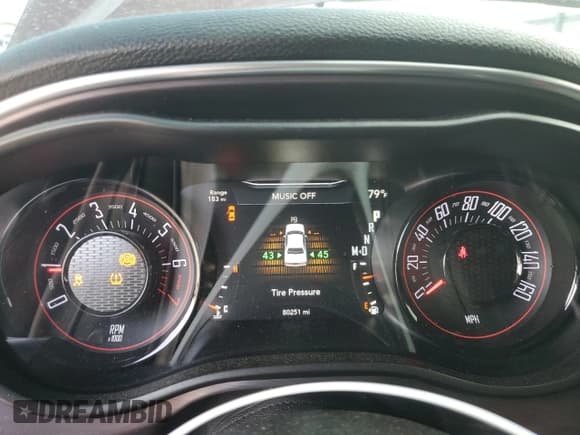 ✅ 2018 Dodge Challenger SXT Plus • VIN: 2C3CDZAG8JH246443 • Lot: 58020184. Wystawiony na Copart z przebiegiem 80 251 mil. Bezpłatny archiwum sprzedaży aukcyjnych z USA i szczegółowy raport historii pojazdu na DreamBid. Zdjęcie 9.