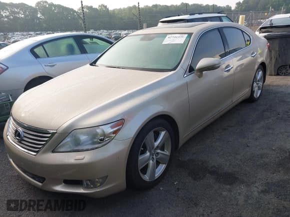 ✅ 2012 Lexus LS 460 • VIN: JTHBL5EF5C5111062 • Lot: 42726458. Listed on IAAI with 87,277 mi. Free auction sales archive from the USA and detailed vehicle history report at DreamBid. Image 17.